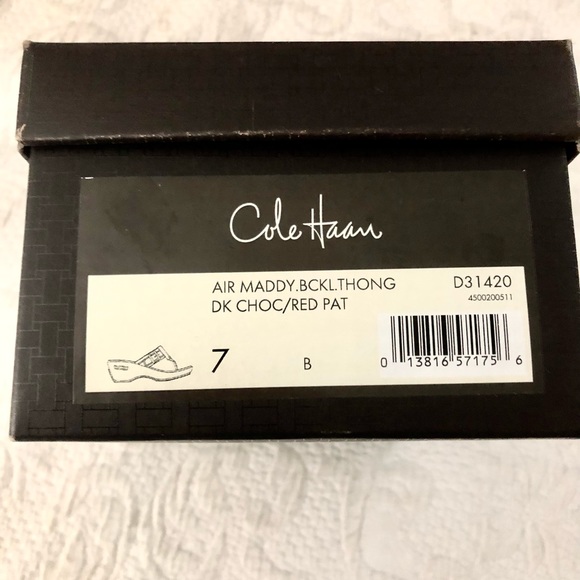 Cole Haan Air Maddy Dk Chocolate/Red Patent Thong Sandals 7B - Picture 5 of 7